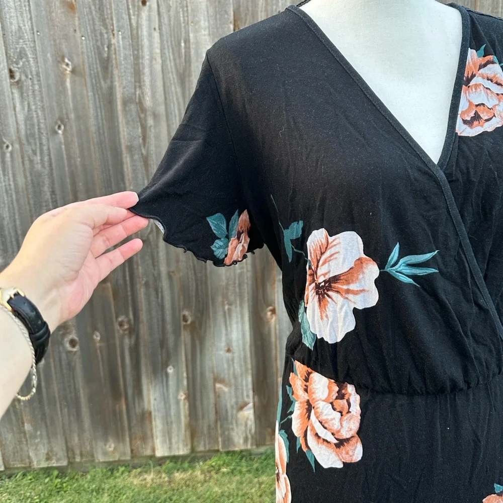 Loveappella Black and Pink Floral Maxi Dress EUC - Picture 4 of 10